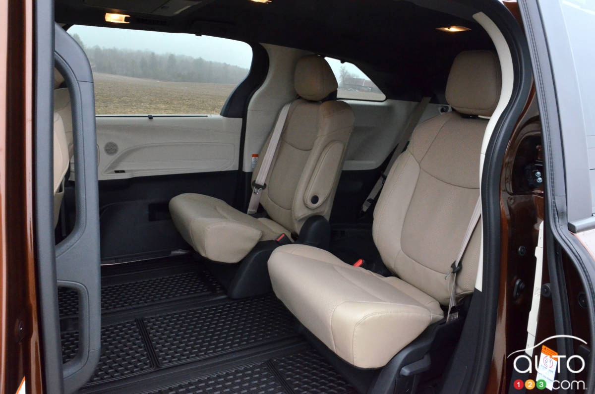 Toyota Sienna XSE 2021, deuxième rangée